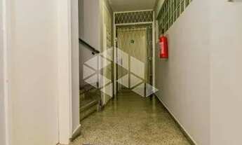Imagem 5: Apartamento 2 dormitórios e 1 vaga , bairro São João em Porto Alegre/RS