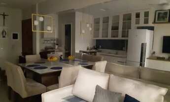 Imagem 3: Quarto e sala todo reformado com suíte com closet, sala/cozinha integrados e lavabo