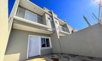 Imagem: Casa / Sobrado com 3 Dormitorio(s) localizado(a)