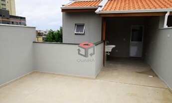 Imagem 7: Cobertura sem condomínio, escada interna para a cobertura