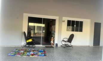 Imagem 2: Casa de esquina residencial arica