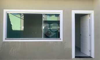 Imagem 1: Térrea com 89 ms 2 dorms. 1 suíte 2 vagas Agua fria prox colégio Etapa