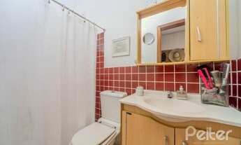 Imagem 7: PORTO ALEGRE - Casa Padrão - Ipanema