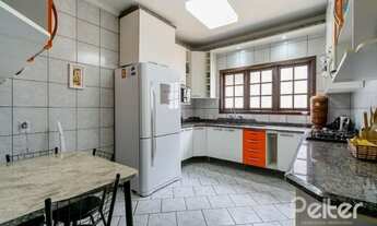 Imagem 7: PORTO ALEGRE - Casa Padrão - Cavalhada