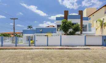 Imagem 2: Casa com 3 dormitórios para alugar, 185 m² por R$ 2.000,00/dia - Canasvieiras - Florianópo