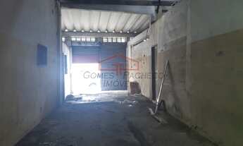 Imagem 6: F483 Terreno com 02 Galpões para venda