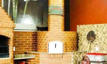 Imagem 4: Casa com churraqueira e piscina Aguás de Lindóia São Paulo