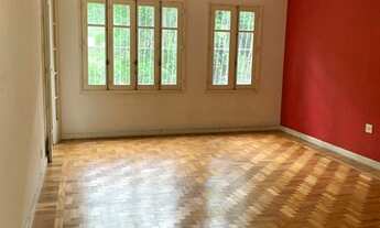 Imagem 2: Ótimo imóvel em prédio de época na Gavea