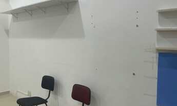 Imagem 2: Aluga loja Galpão / depósito com 2 vagas na garagem