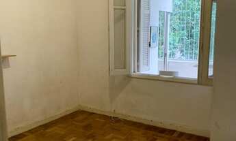 Imagem 6: Ótimo imóvel em prédio de época na Gavea