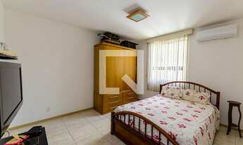 Imagem 7: Apartamento à Venda - Santa Rosa , 4 Quartos, 206 m2