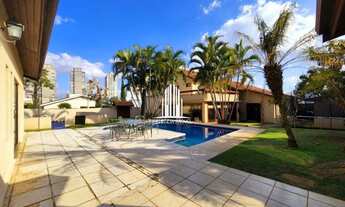 Imagem 6: Maravilhosa casa no Residencial 3 com 1033 metros de área total, 04 dorm.(2 suítes) e sal