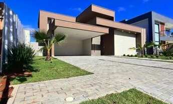 Imagem 3: Casa a Venda com 4 quartos, Linear - Residencial Costa Laguna - Alphaville Lagoa dos Ingle