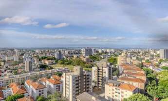 Imagem 4: PORTO ALEGRE - Apartamento Padrão - Jardim Europa