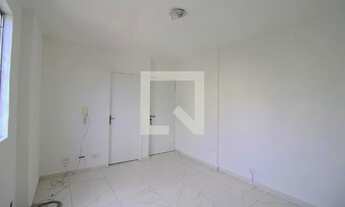 Imagem 2: Apartamento para Aluguel - Jacarepaguá, 2 Quartos, 60 m2