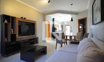 Imagem 2: Casa para Aluguel - Sarandi, 3 Quartos, 200 m2