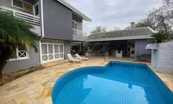 Imagem 4: Casa de condomínio para aluguel tem 356 metros quadrados com 3 quartos