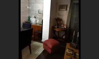 Imagem 4: Quarto lindamente mobiliado no melhor ponto da Barra da Tijuca