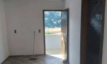 Imagem 4: Alugo quitinete Casa com 1 dormitório