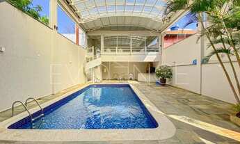 Imagem 7: Sobrado á venda com 4 dormitórios e 4 vagas de garagem