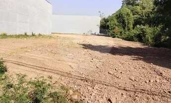 Imagem 2: TERRENO COMERCIAL E INDUSTRIAL NA CRISTOVÃO COLOMBO, AO LADO DA KLABIN