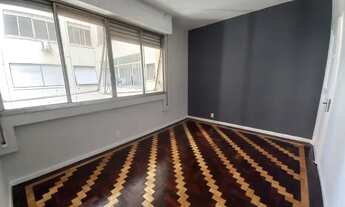 Imagem 6: Apartamento dois dormitórios, andar alto, Centro