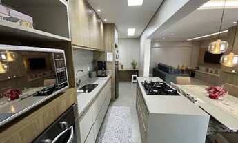 Imagem 4: Apartamento MOBILIADO, DECORADO E PLANEJADO COM 3 SUÍTES - VISTA MAR E CHURRASQUEIRA NA SA