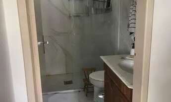 Imagem 4: Quarto (preferencialmente para mulheres) na Trindade 5 minutos do titri