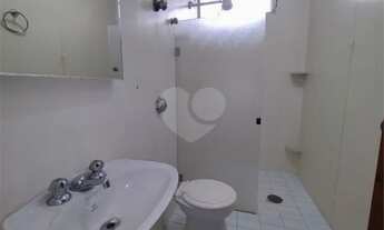 Imagem 6: Sobrado para venda possui 460 metros quadrados com 4 quartos em Pacaembu - Aceita proposta