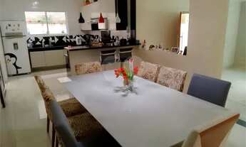 Imagem 3: Linda casa assobradada no City Bussocaba com 3 dormitórios, 3 vagas de garagem, cozinha e