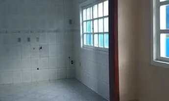 Imagem 5: Ótimo Negócio ! Duas Casas ! Sobrado e Casa ! Boa Localização !