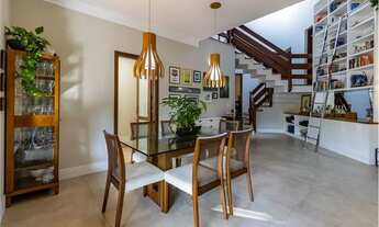 Imagem 1: RP4 RE/MAX Vende Casa em condomínio em Sousas, SP, com 3 quartos, 4 vagas, 337,11M2, Condo