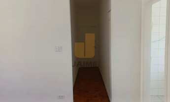 Imagem 3: Apartamento reformado, prédio tem portaria mista, presencial e remota