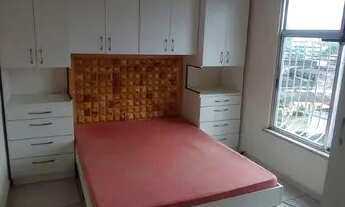 Imagem 2: Apartamento para aluguel possui 55 metros quadrados com 2 quartos em Centro - Araruama - R