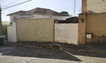 Imagem 5: Casa em Santo Antônio do Amparo com um lote anexo - 645 m²