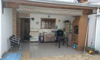 Imagem 2: Casa com 03 Dormitórios no Jardim Elite