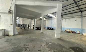 Imagem: Galpão para aluguel possui 485 metros quadrados