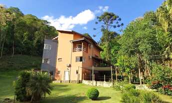 Imagem 2: Mansão na Mantiqueira