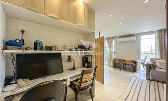 Imagem 16: Granja Brasil. Impecável cobertura mobiliada, sol da manhã