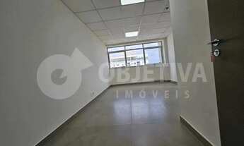 Imagem 3: Alugo sala comercial nova no espetacular Innovatti Center em excelente localização no bair