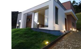 Imagem: Casa no Portal do Aeroporto - Terreno 800m²