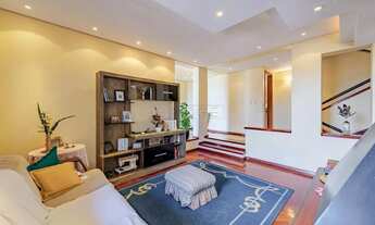 Imagem 3: Casa em condomínio com 4 quartos e 2 vagas em Menino Deus