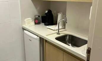 Imagem 7: Sala comercial a venda na Garibaldi mobiliada e reformada