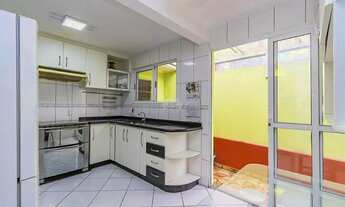 Imagem 5: Sobrado para venda tem 127 metros quadrados com 3 quartos em Tarumã - Curitiba - PR