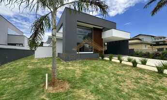 Imagem: Casa a venda no Ninho Verde 1 com 3 suítes