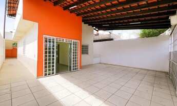 Imagem: Casa à Venda no Conjunto Vila Real Cidade