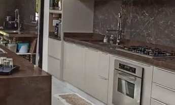 Imagem: Sobrado para venda tem 320 metros quadrados