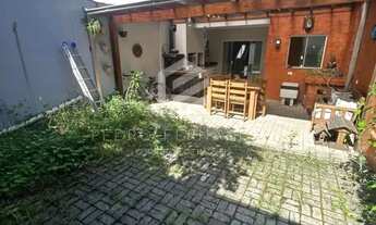 Imagem 3: Sobrado Geminado para Venda em Joinville, Pirabeiraba (Pirabeiraba), 3 dormitórios, 3 suít