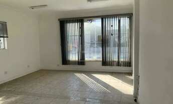 Imagem 3: Sala Comercial para Venda Próximo ao laboratório Delboni da Avenida Lucas Nogueira Garcez