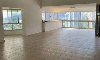 Imagem 2: Barra da Tijuca apartamento de 220 metros, com 3 quartos 2 vagas